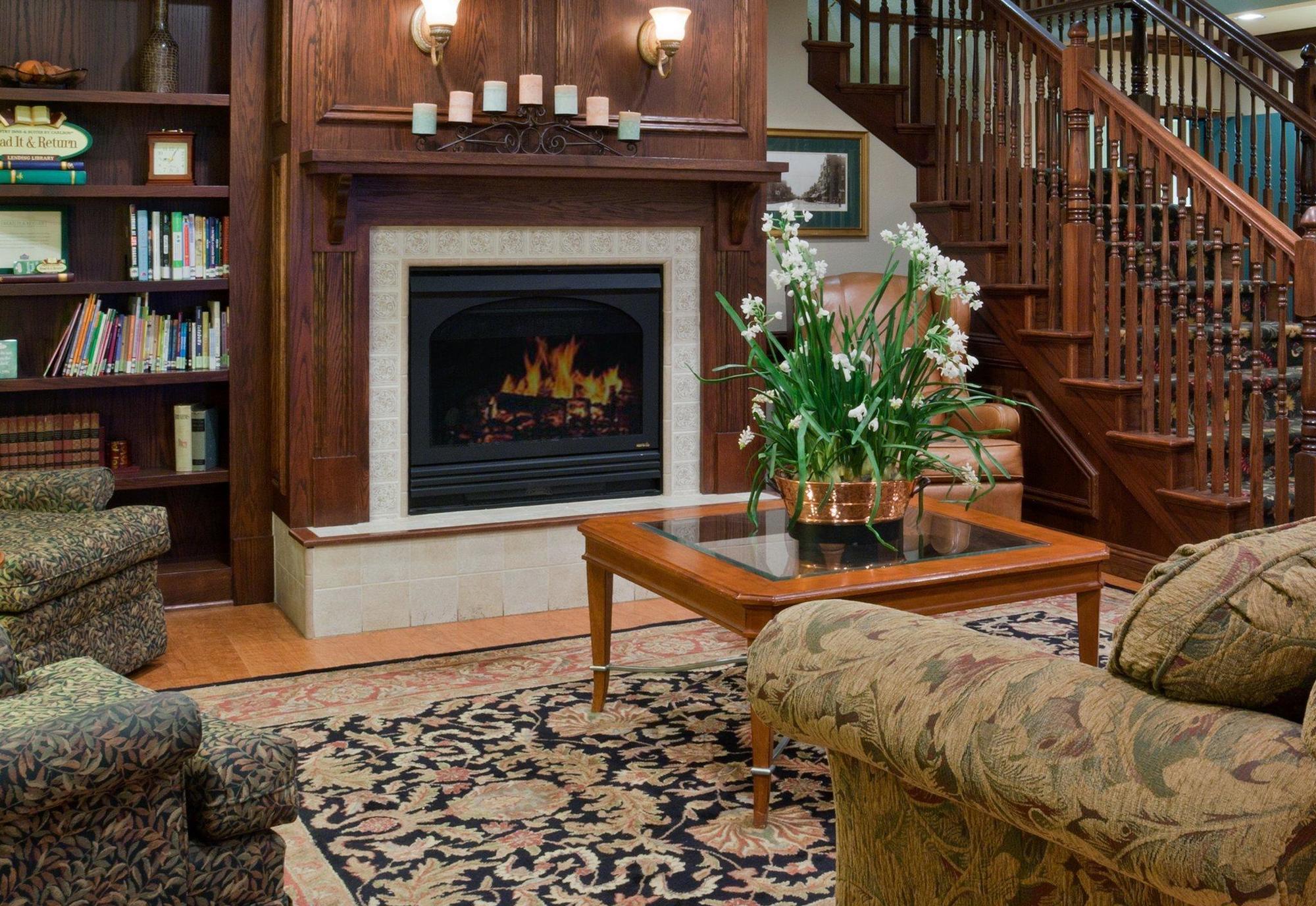 Country Inn & Suites By Radisson, St Cloud East, Mn Saint Cloud Bagian luar foto